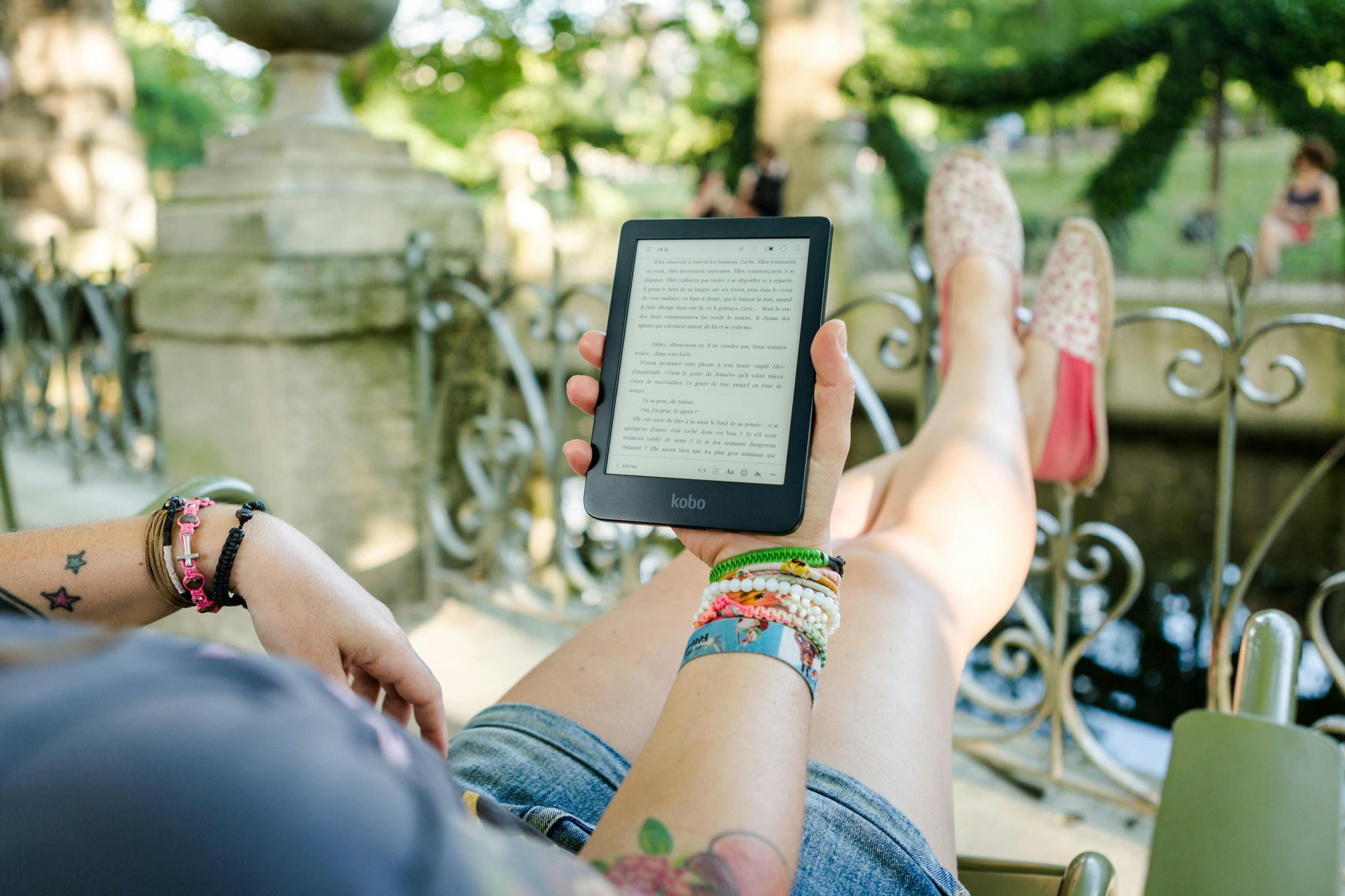 summer reading photo